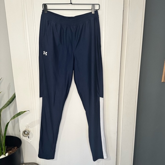 Under Armor navy blue large pants men’s fitted with zippered ankle - Picture 1 of 12